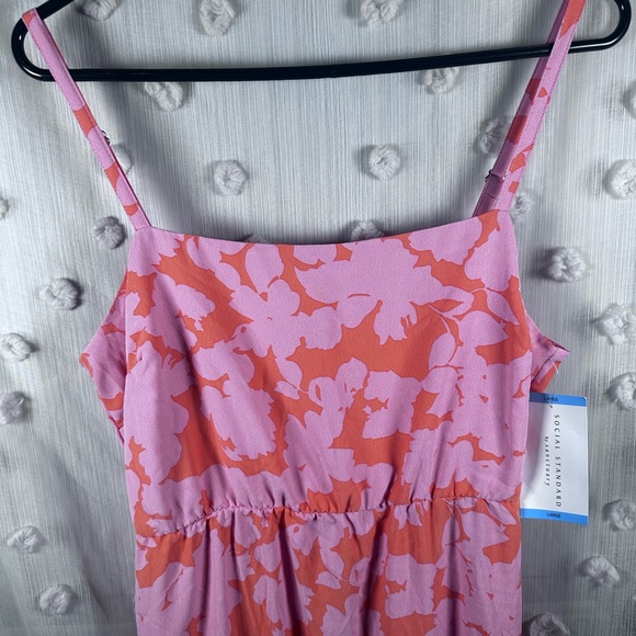 NWT Social Standard Floral Smocked Back Midi Dress Size Large - Picture 3 of 12